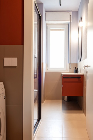 Bagno in stile contemporaneo di 6 di SuMisura Architetti Bagno in stile contemporaneo di 6 di SuMisura Architetti
