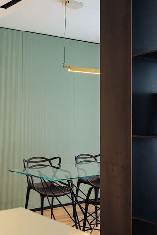 Open Space in stile moderno di 50 di SCALERA GROUP Open Space in stile moderno di 50 di SCALERA GROUP