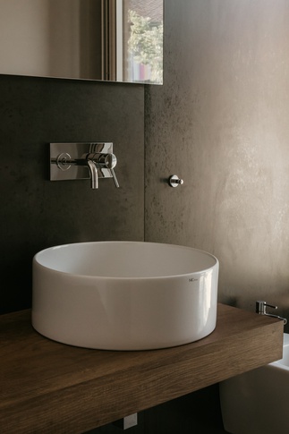 Bagno in stile moderno di 3 di Giorgia Cattaneo Architetto