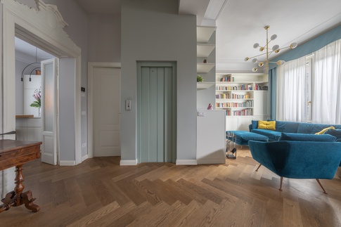 Soggiorno in stile classico di 34 di Annalisa Carli Architetto