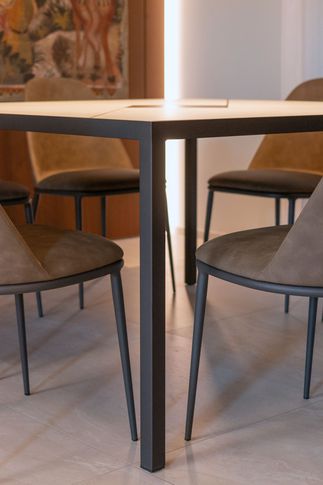 Sala da Pranzo in stile moderno di 15 di GianlucaTessaro_Designer