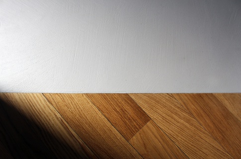 Open Space in stile contemporaneo di 40 di Moltefacce SRL
