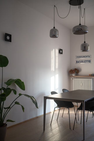 Open Space in stile contemporaneo di 50 di MG Decoration Open Space in stile contemporaneo di 50 di MG Decoration