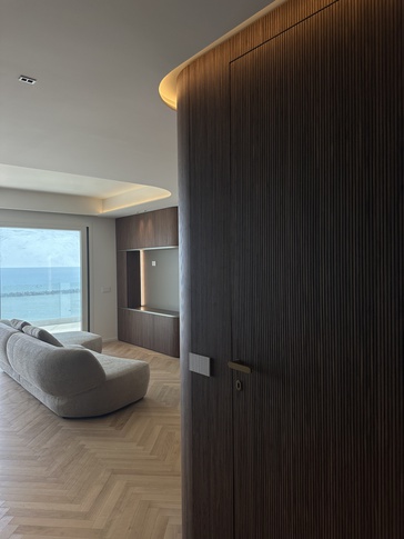 Ingresso in stile contemporaneo di 7 di Abitacolo Interni