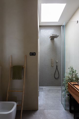 Bagno in stile moderno di 15 di VIU' STUDIO DI ARCHITETTURA Bagno in stile moderno di 15 di VIU' STUDIO DI ARCHITETTURA