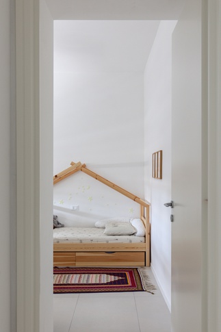 Camera da Letto in stile contemporaneo di 30 di HV8 Architettura Camera da Letto in stile contemporaneo di 30 di HV8 Architettura