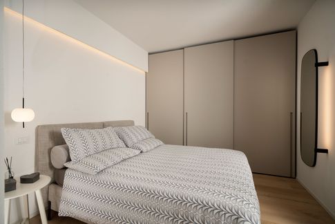 Camera da Letto in stile contemporaneo di 15 di Patrizia Drudi Architetto