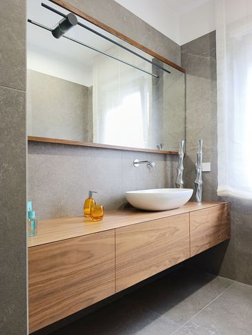 Bagno in stile contemporaneo di 6 di ESFA architetti Bagno in stile contemporaneo di 6 di ESFA architetti