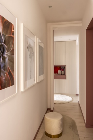 Corridoio in stile contemporaneo di 8 di Michele Schiano Moriello - Interior designer Corridoio in stile contemporaneo di 8 di Michele Schiano Moriello - Interior designer