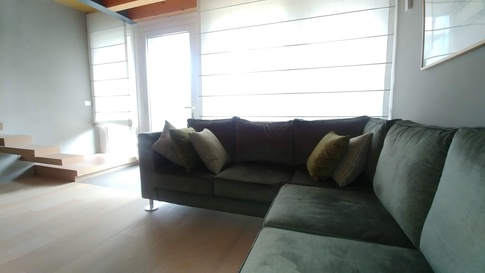 Soggiorno in stile contemporaneo di 40 di GM ARCHITECT