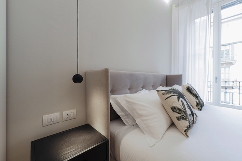 Camera da Letto in stile glamour di 15 di Desearq studio - architettura e interior design