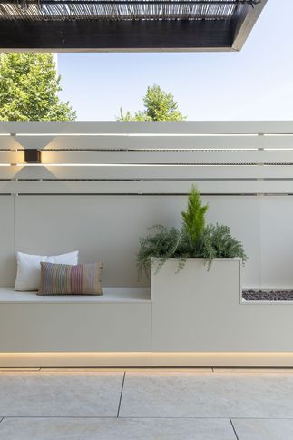 Terrazza in stile minimal di 107 di Arch. Simone Saporito
