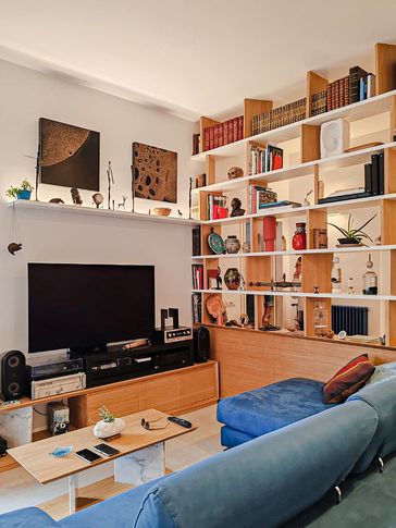 Open Space in stile contemporaneo di 45 di Rossana Alfieri Architetto Open Space in stile contemporaneo di 45 di Rossana Alfieri Architetto