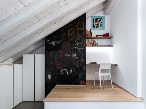 Cameretta Bambini in stile moderno di 19 di Moroni Architettura 2.0