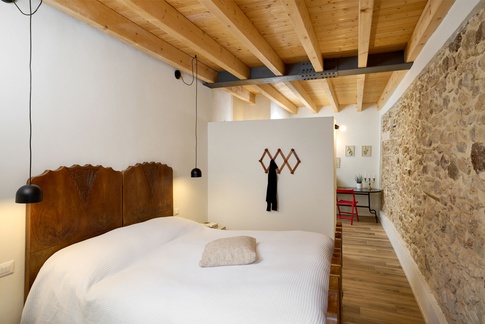 Camera da Letto in stile eclettico di 20 di DQA Studio di architettura