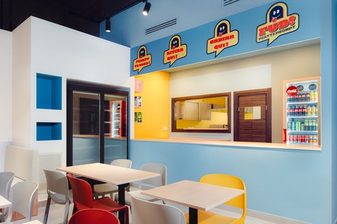 Ingresso in stile pop art di 60 di Name Studio Ingresso in stile pop art di 60 di Name Studio