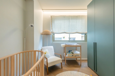 Cameretta Bambini in stile moderno di 8 di Living Home Design Cameretta Bambini in stile moderno di 8 di Living Home Design