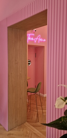 Open Space in stile pop art di 40 di Marila Fasulo Architetto Open Space in stile pop art di 40 di Marila Fasulo Architetto