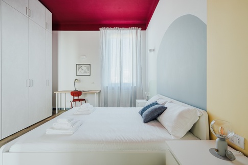 Camera da Letto in stile contemporaneo di 18 di Annalisa Carli Architetto