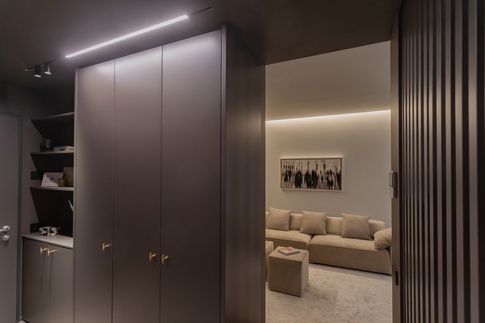 Ingresso in stile moderno di 6 di Alessandra Parolini Studio
