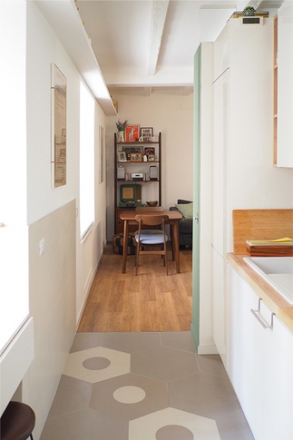 Cucina in stile contemporaneo di 6 di Francesca Delicato architettura e design