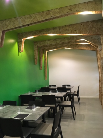 Open Space in stile contemporaneo di 100 di Arch. Claudia Fanciullacci