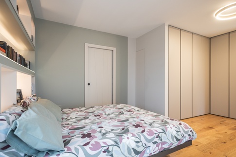 Camera da Letto in stile moderno di 23 di Architetto Zavagnini Daniele