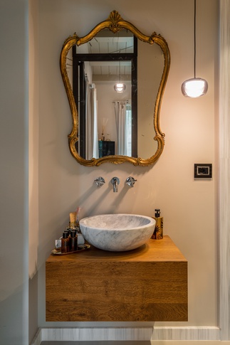 Bagno in stile contemporaneo di 13 di EmmePi Architettura