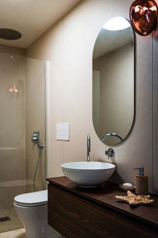 Bagno in stile mediterraneo di 9 di Eligio Torre Design Office