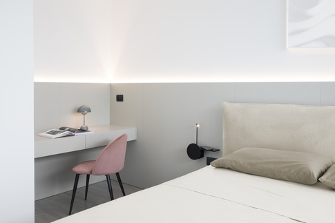 Camera da Letto in stile moderno di 22 di WPVA Walter Pescarollo-Vivan Architects