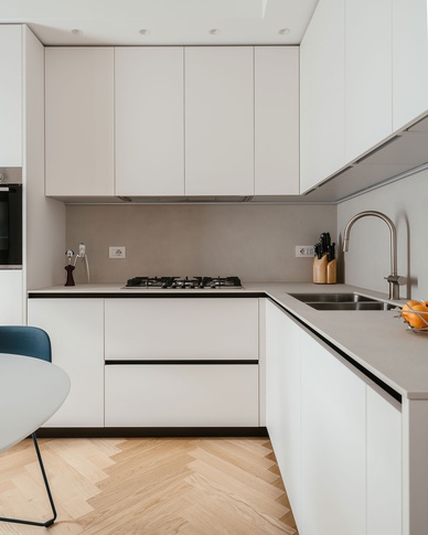 Cucina in stile contemporaneo di 12 di Annalisa Carli Architetto Cucina in stile contemporaneo di 12 di Annalisa Carli Architetto