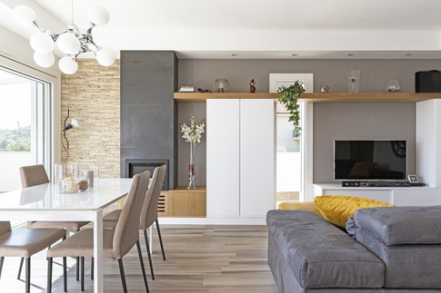 Soggiorno in stile urban di 40 di Alessandra Avagnano Architetto