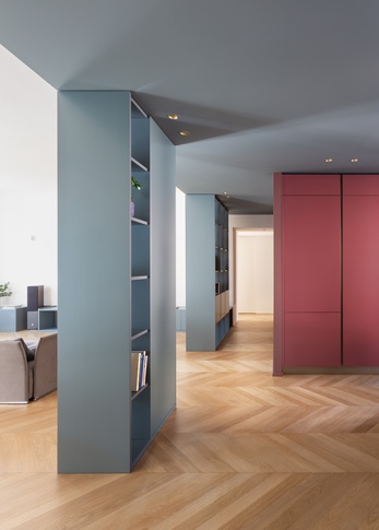 Ingresso in stile contemporaneo di 5 di TGA_Studio