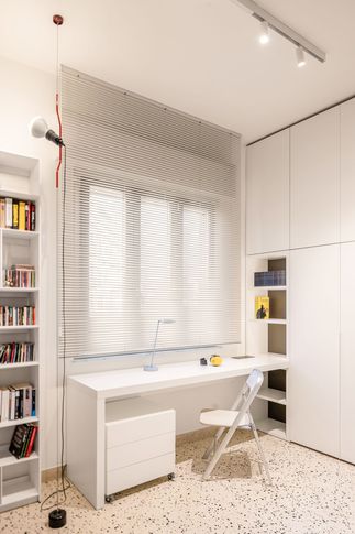Studio in stile contemporaneo di 9 di alberto4house