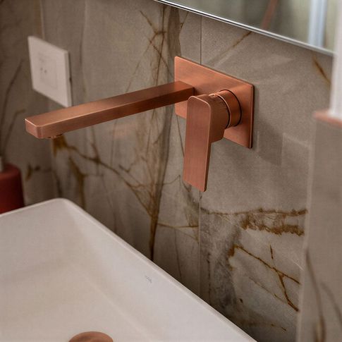 Bagno di Servizio in stile contemporaneo di 5 di SaturninoStudio Architecture and Design Bagno di Servizio in stile contemporaneo di 5 di SaturninoStudio Architecture and Design