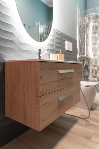 Bagno in stile contemporaneo di 5 di K1_Art_Studio