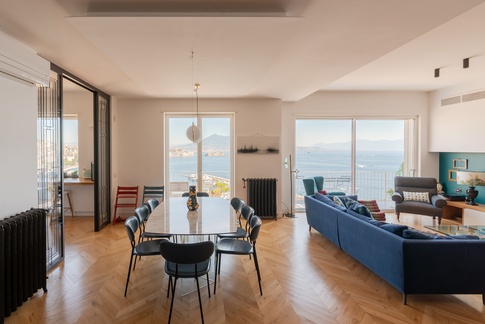 Open Space in stile contemporaneo di 65 di Rossella Fiorillo architetto