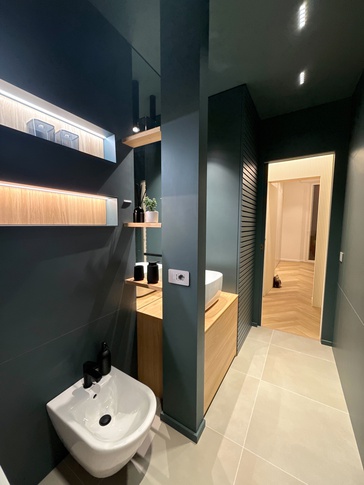 Bagno in stile contemporaneo di 5 di Ester Barboni architetto