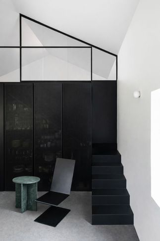 Open Space in stile minimal di 25 di MGK | Mohamed Keilani Studio Open Space in stile minimal di 25 di MGK | Mohamed Keilani Studio