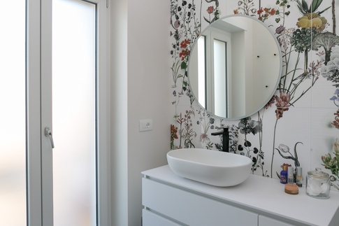 Bagno in stile moderno di 8 di zero6studio