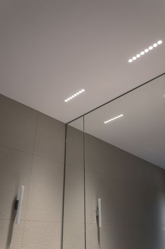 Bagno in stile contemporaneo di 6 di Euga Design Studio