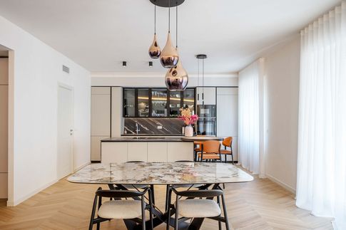 Open Space in stile contemporaneo di 45 di Gianluca Chiocca Interior Design Studio