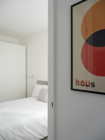 Camera da Letto in stile contemporaneo di 10 di MatStudio Camera da Letto in stile contemporaneo di 10 di MatStudio