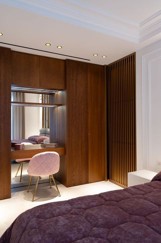 Camera da Letto in stile contemporaneo di 25 di Salvatore Sito Interior Designer