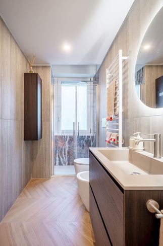 Bagno in stile contemporaneo di 6 di Gianluca Chiocca Interior Design Studio