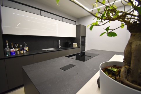 Open Space in stile minimal di 55 di Ndesign studio