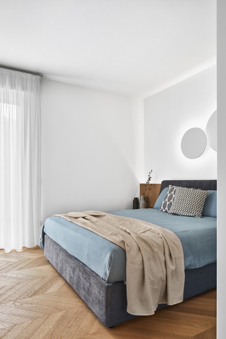 Camera da Letto in stile contemporaneo di 16 di Hop!Arch Camera da Letto in stile contemporaneo di 16 di Hop!Arch