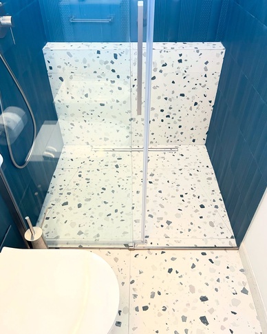 Bagno in stile contemporaneo di 6 di M|G Martina Galli Architetto Bagno in stile contemporaneo di 6 di M|G Martina Galli Architetto