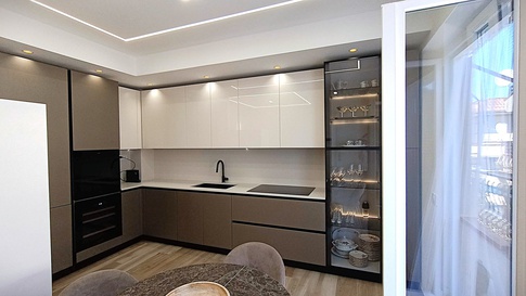 Soggiorno in stile contemporaneo di 24 di Melissa Domenici Architetto