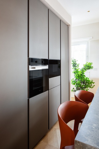Cucina in stile contemporaneo di 18 di Architetto Sara Edalatkhah Cucina in stile contemporaneo di 18 di Architetto Sara Edalatkhah